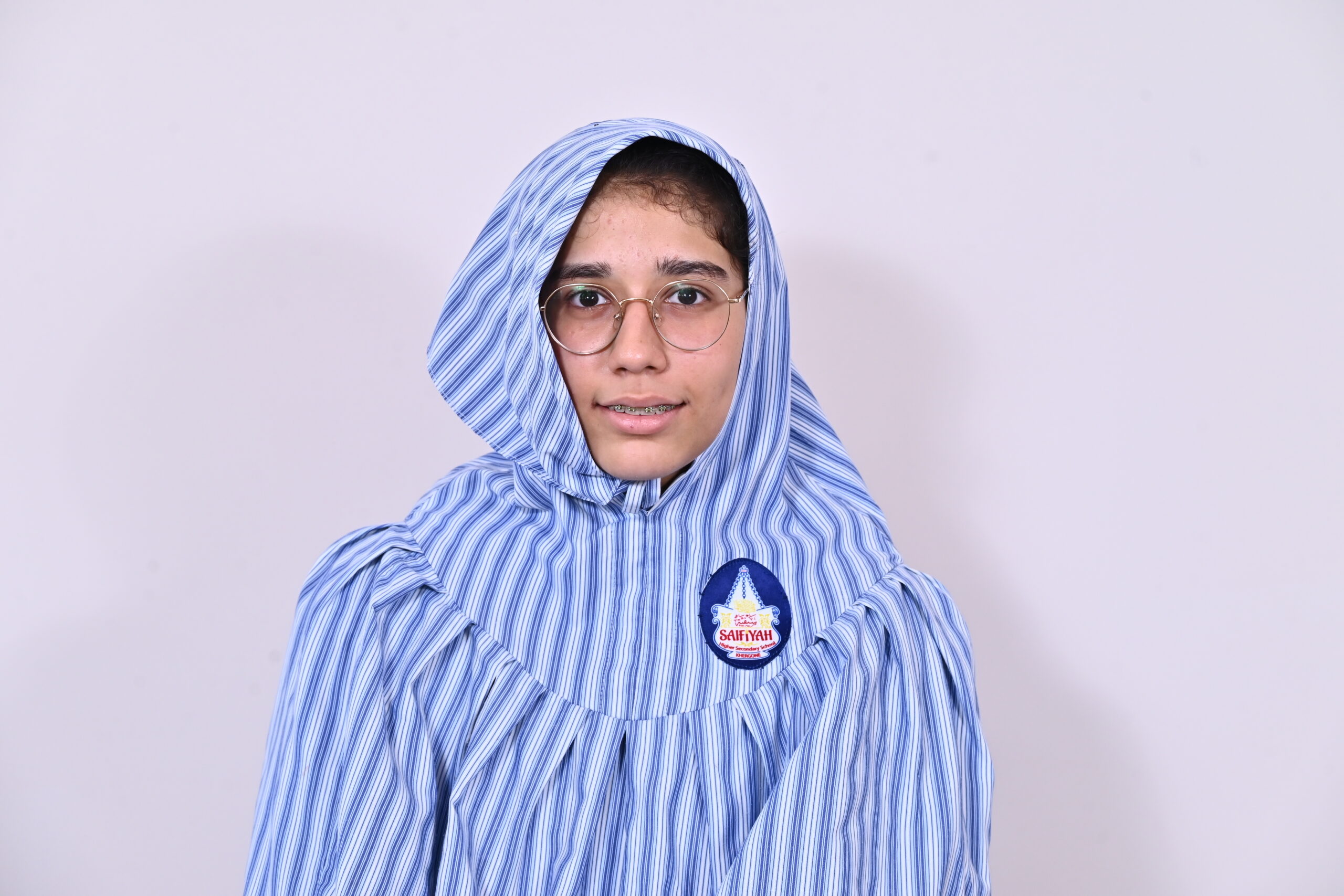 Husaina Shabbir bhai Lokahnd